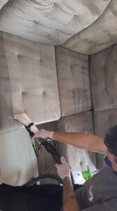 83e016b8-a550-4d9b-b14d-e586d0b5a761